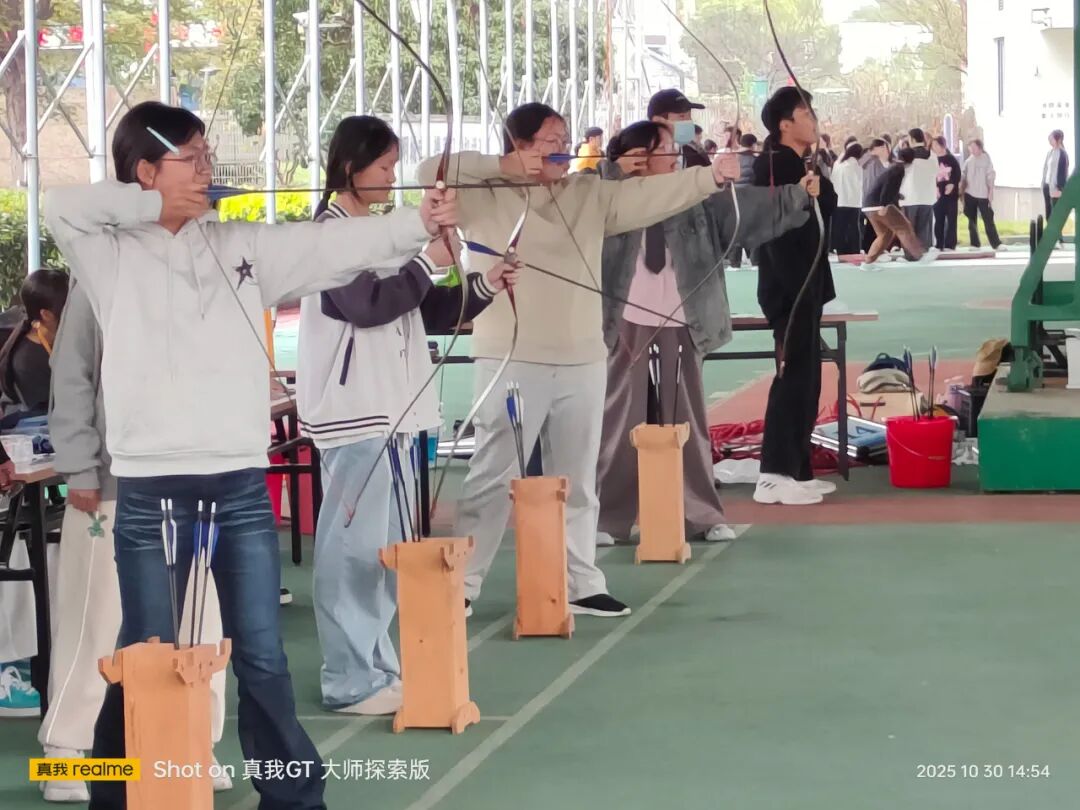 513b83ecbdd89e8235bde7a9c2ceb8bd