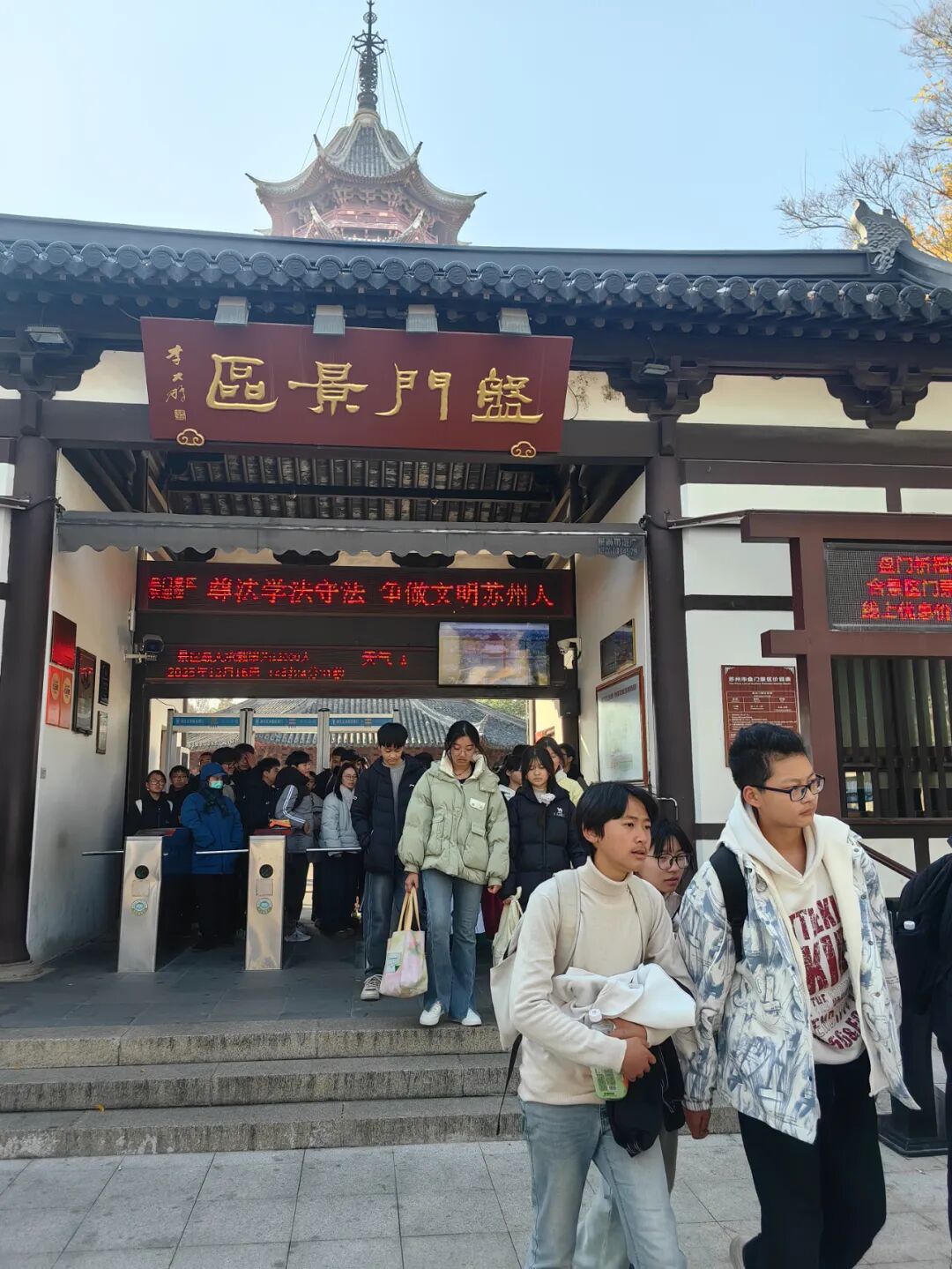 a35ad410e63bf96a9b8a37b3fde69ea8